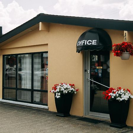 Chatham-Kent Saxony Motel מראה חיצוני תמונה