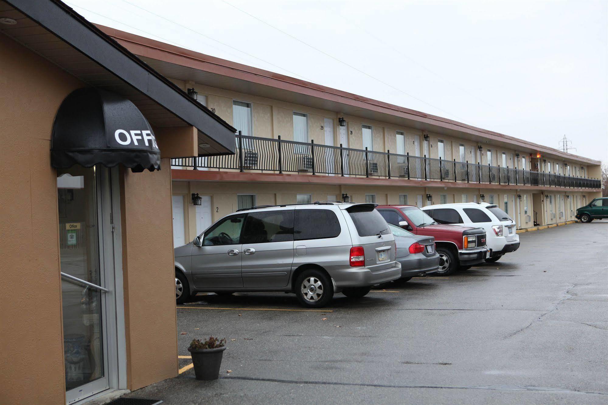 Chatham-Kent Saxony Motel מראה חיצוני תמונה